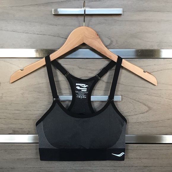 saucony bra